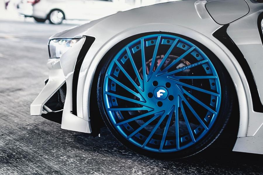 Колеса BMW i8 on Forgiato Wheels (Ventoso-ECL) 2018 года  (фото 4 из 4)